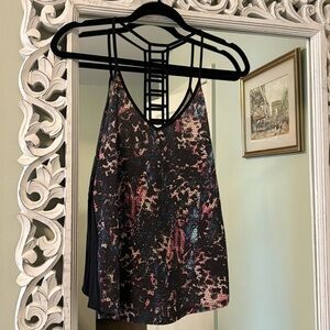 Lululemon limited edition floral Breezy Singlet